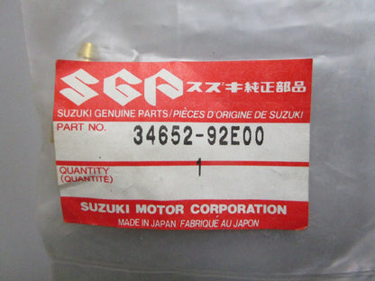 *NEW OEM* 0810 Suzuki Union 34652-92E00