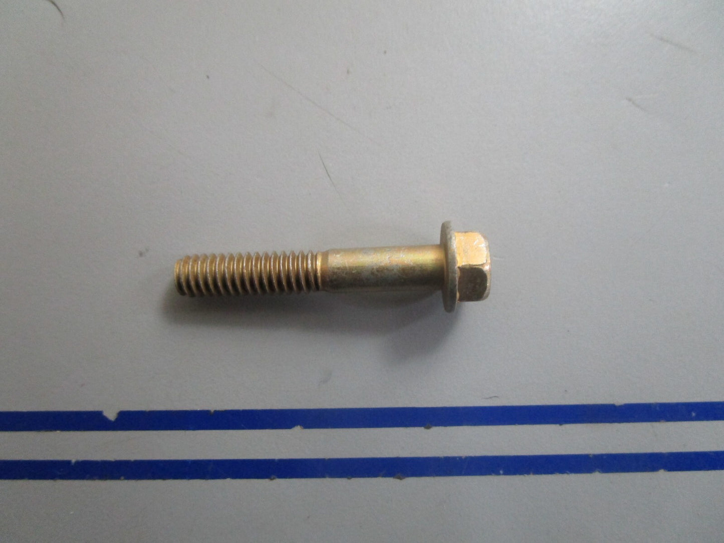 *NEW OEM* 0810 OMC Johnson Evinrude Screw 308728 0308728