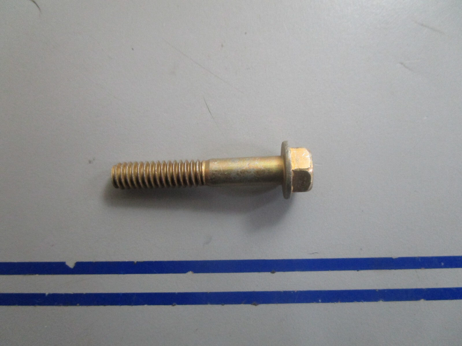 *NEW OEM* 0810 OMC Johnson Evinrude Screw 308728 0308728