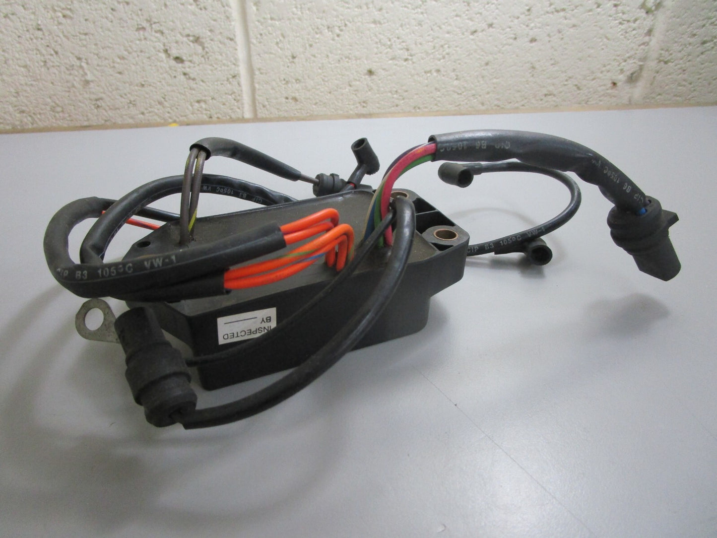 *NEW OEM* 0820 OMC Johnson Evinrude Power Pack 584029 0584029