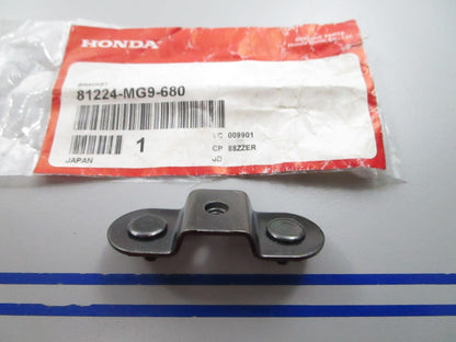 NEW OEM 81224-MG9-680 Honda Bracket 0810