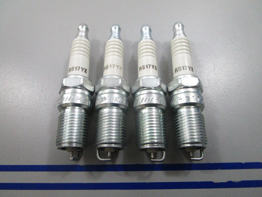 *NEW* (LOT OF 4) 0810 Champion Spark Plug RS17YX