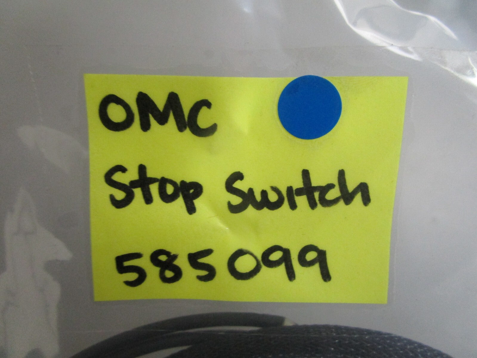 *NEW OEM* 0820 OMC Johnson Evinrude Stop Switch 585099 0585099