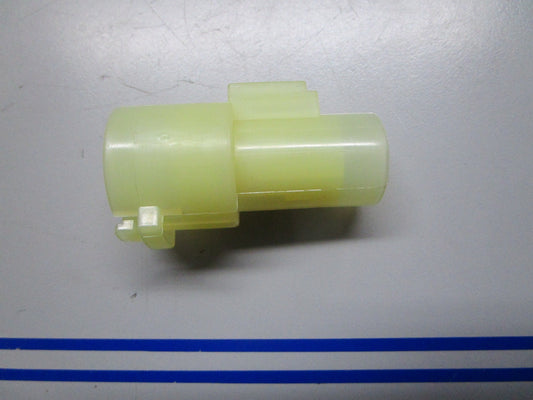 *NEW OEM* 0820 OMC Johnson Evinrude Connector 513663 0513663