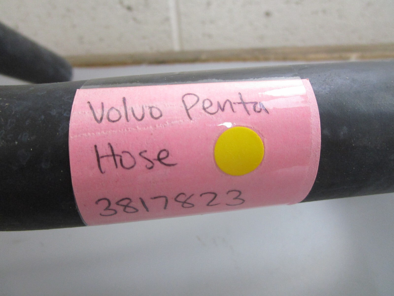 *NEW OEM* 0820 Volvo Penta Hose 3817823