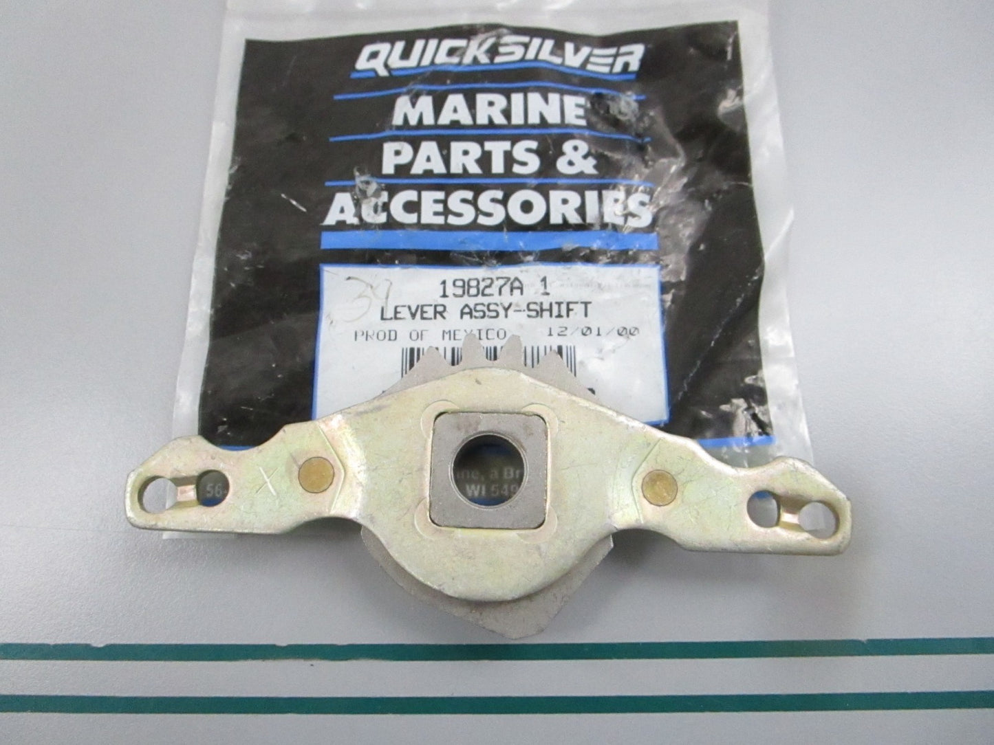 NEW OEM 19827A1 Mercury Quicksilver Shift Lever & Pinion 0810