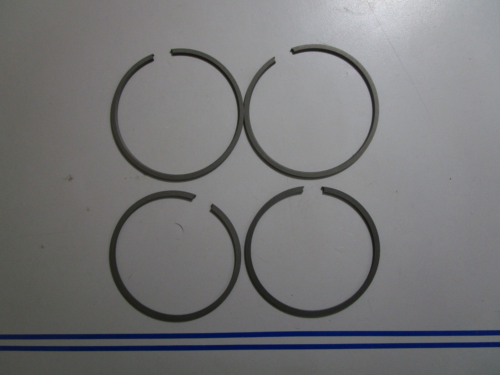 *NEW OEM* 0770 Mercury Quicksilver Force 4 Piston Ring Set 39-A458260