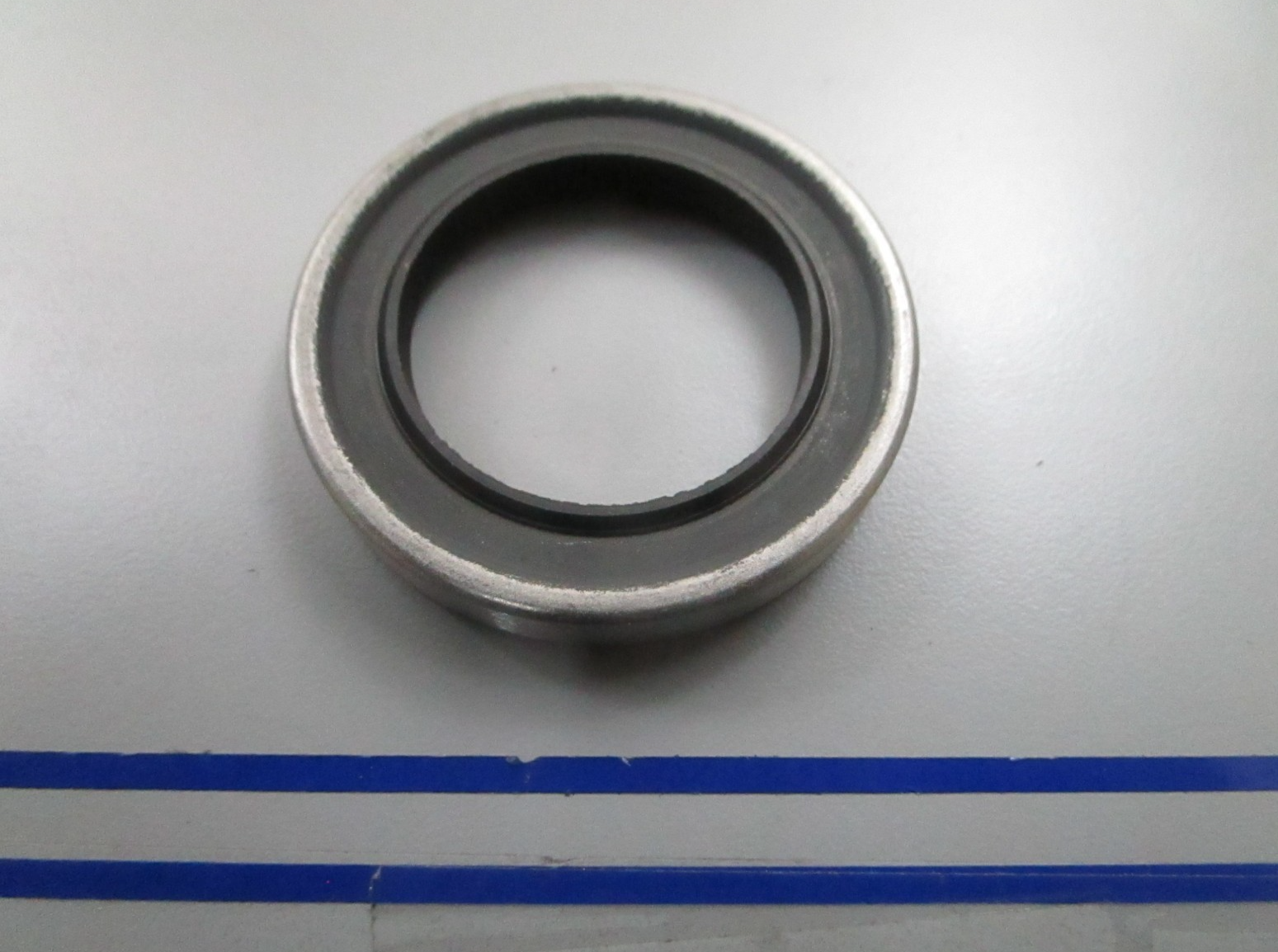 *NEW OEM* 0810 Mercury Quicksilver Seal 26-821092