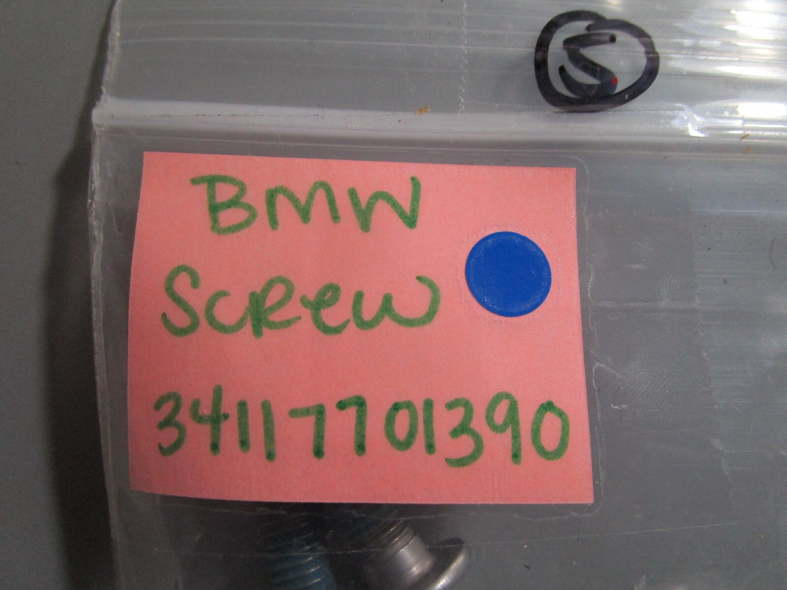 *NEW OEM* 0810 BMW Screw 34117701390