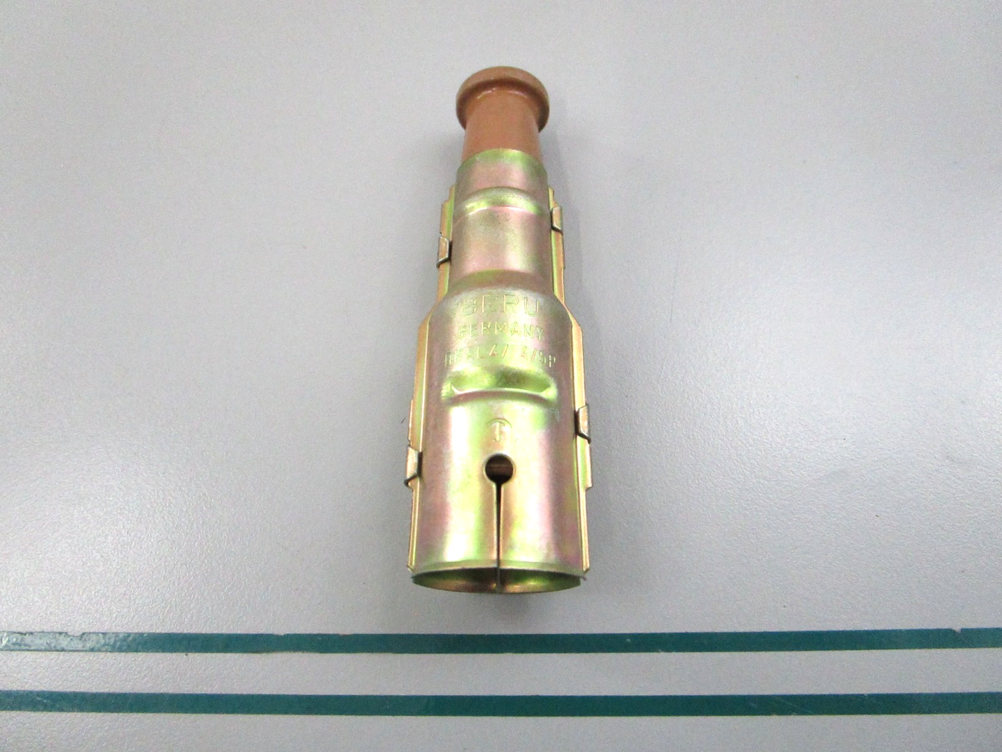 NEW OEM 0001563510 Mercedes-Benz Connector 0810