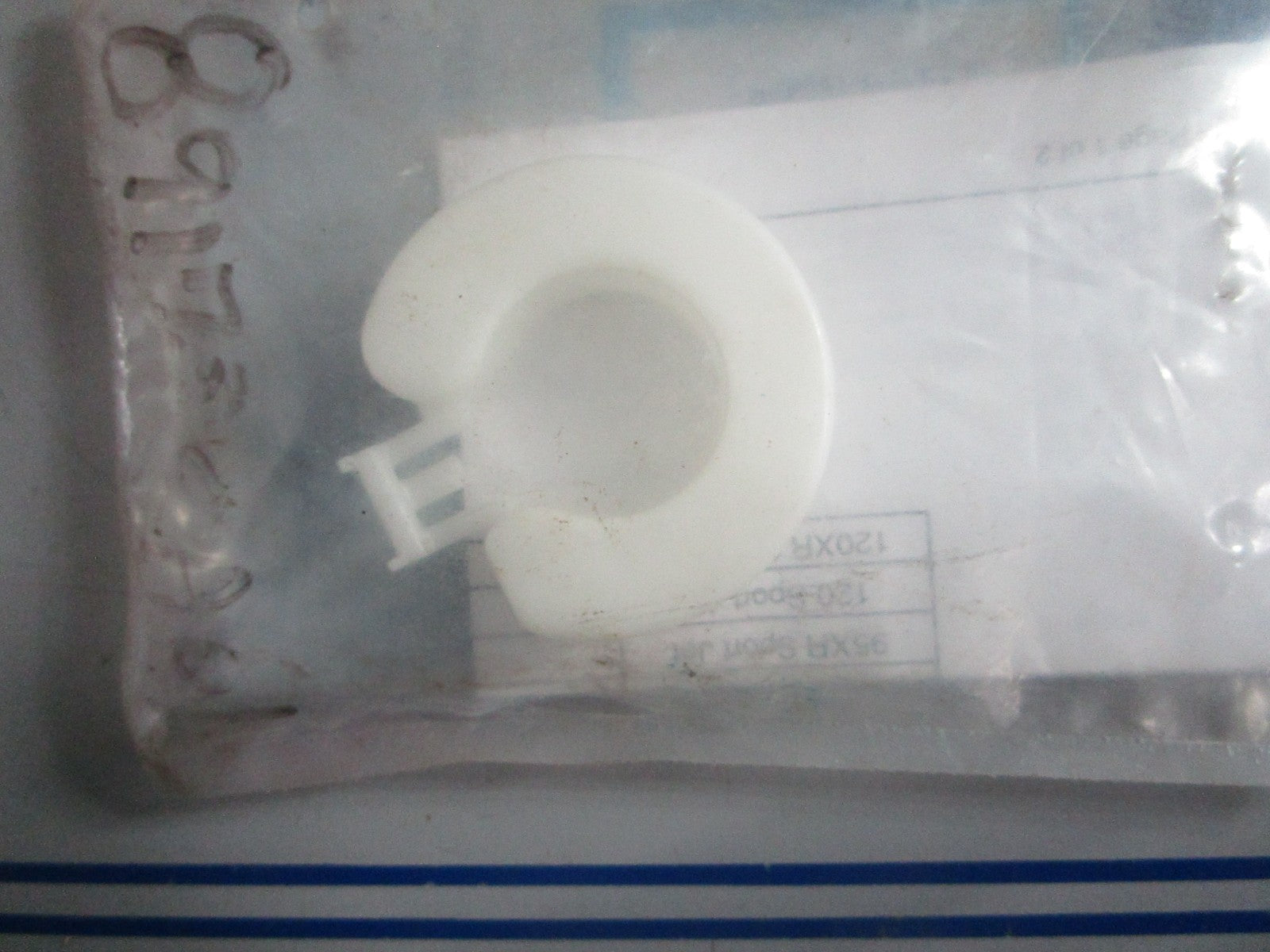 NEW OEM 891730A1 Mercury Quicksilver Float Kit 0820