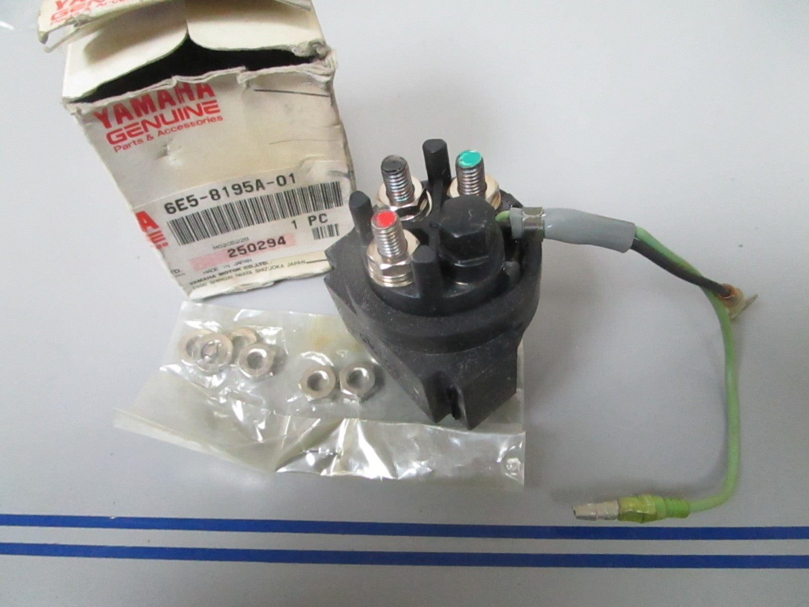*NEW OEM* 0720 Yamaha Relay Assembly 6E5-8195A-01-00