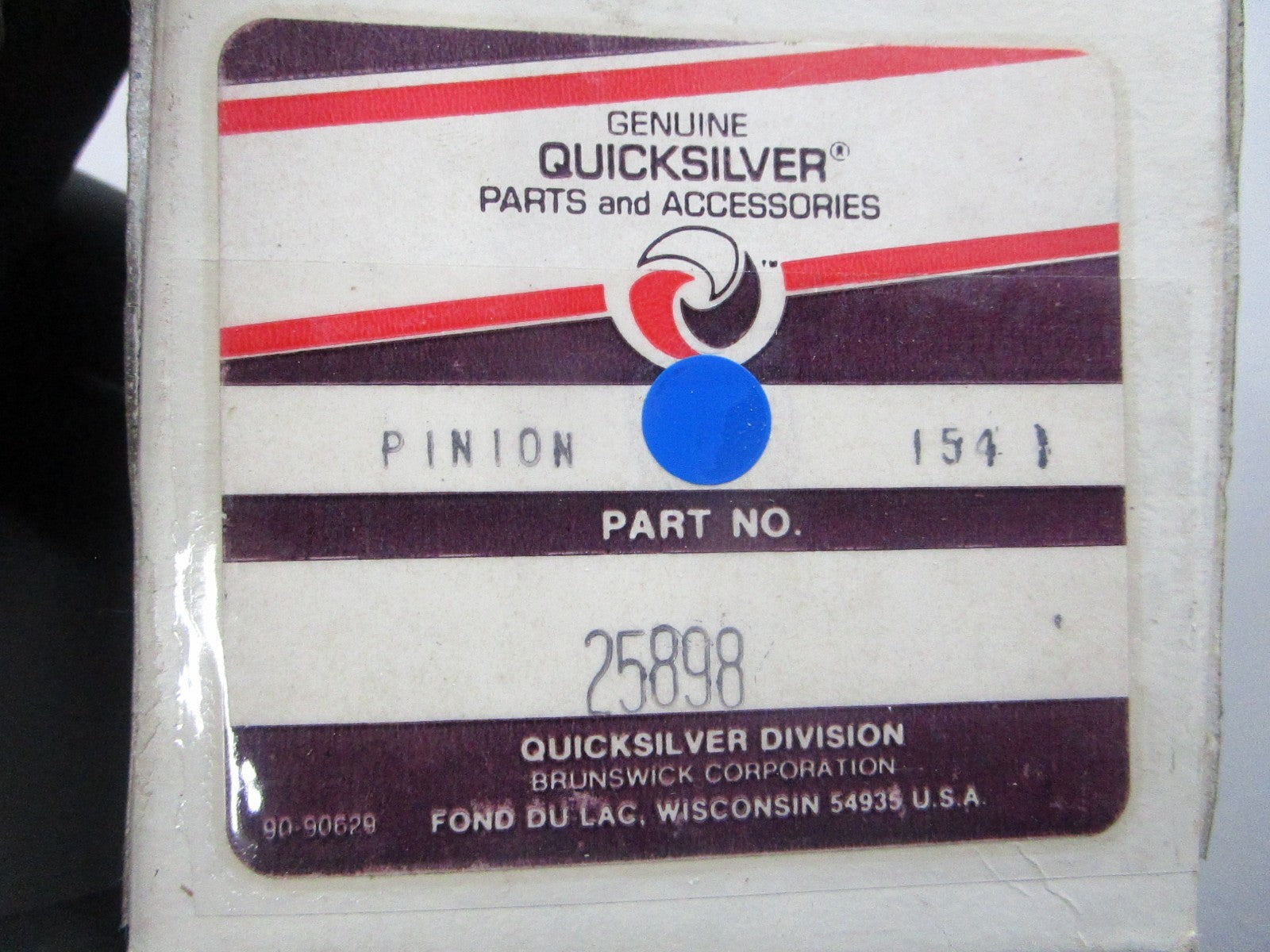NEW OEM 25898 Mercury Quicksilver Pinion 0810