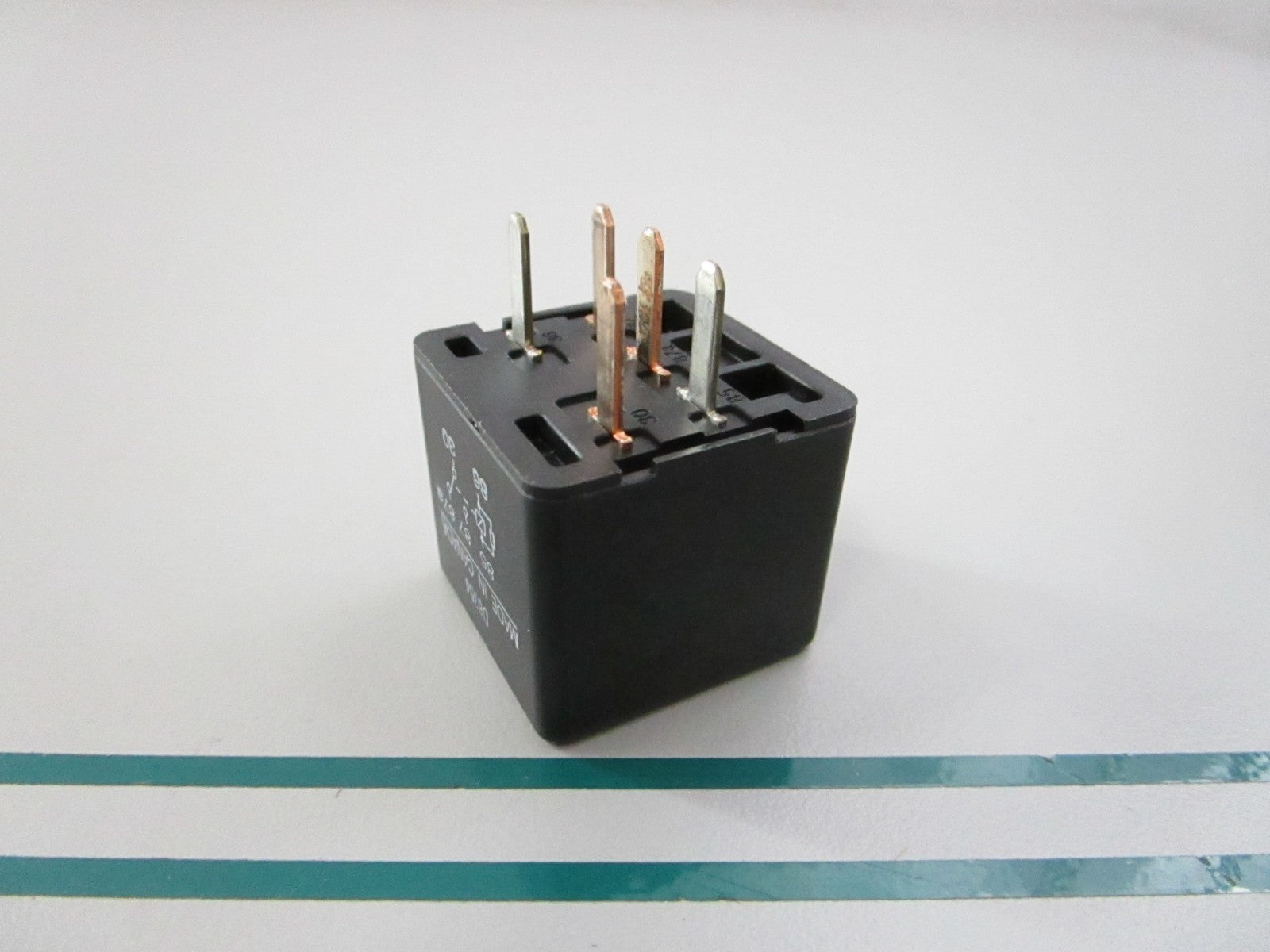 NEW OEM 3861375 Volvo Penta Starter Relay 0810