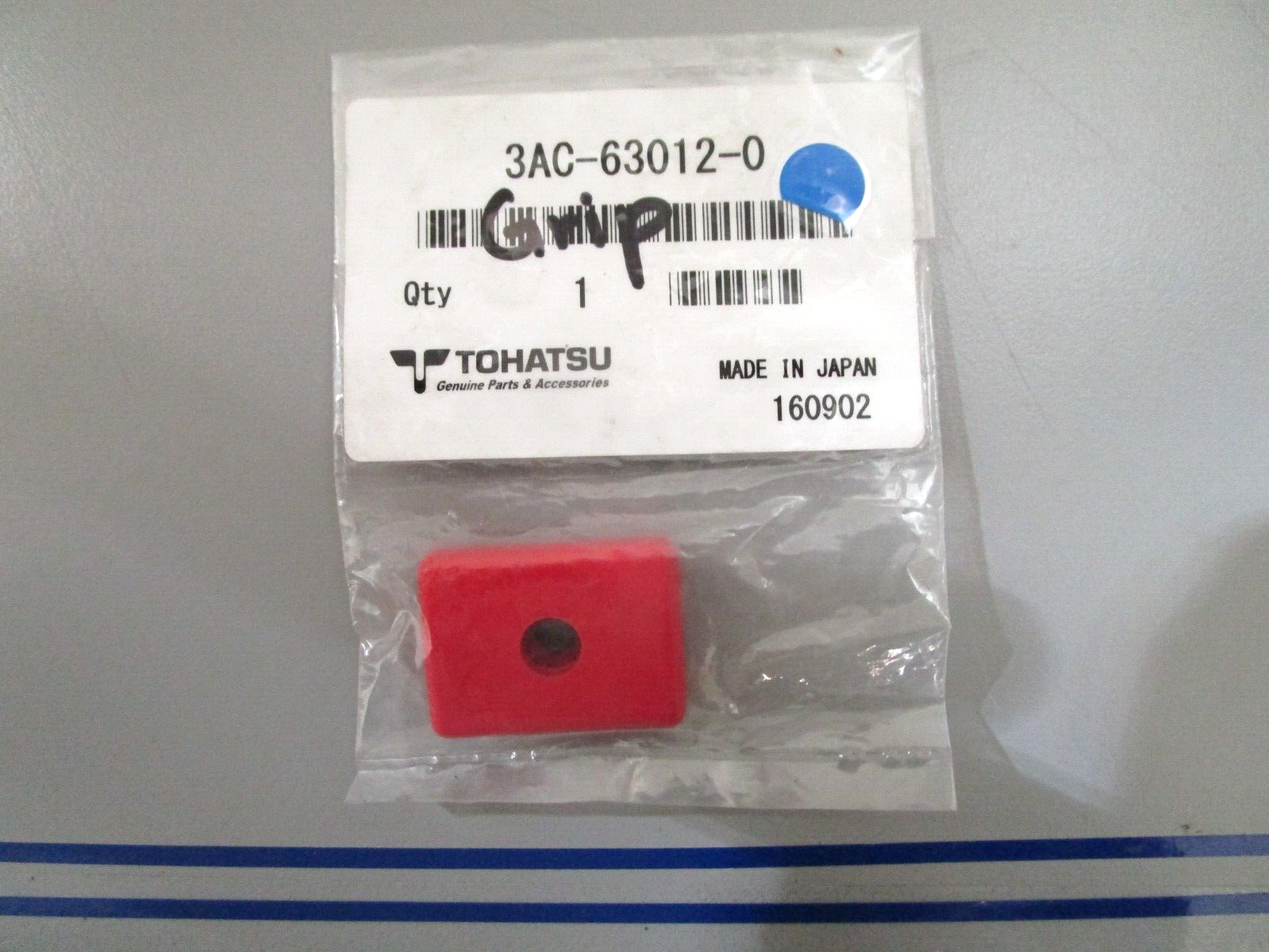 *NEW OEM* 0780 Nissan Tohatsu Grip 3AC-63012-0 3AC630120