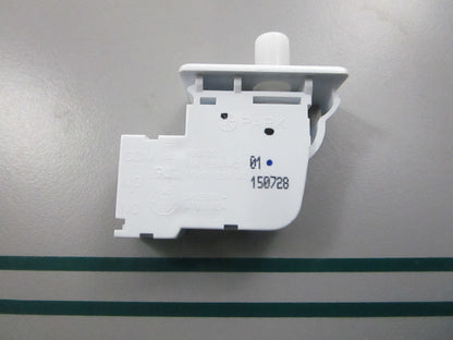 NEW OEM 6601EL3001A LG Door Switch Assembly 0810