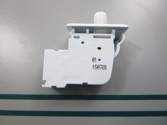 NEW OEM 6601EL3001A LG Door Switch Assembly 0810