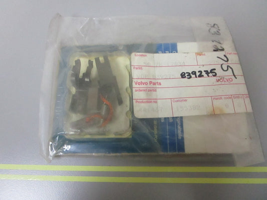 *NEW OEM* 0810 Volvo Penta Brush Kit 839275