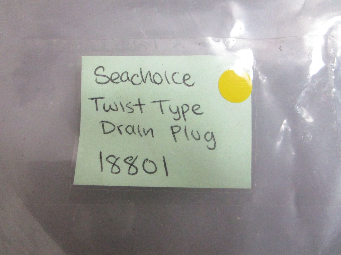 *NEW* 0810 Seachoice Twist Type Drain Plug 18801