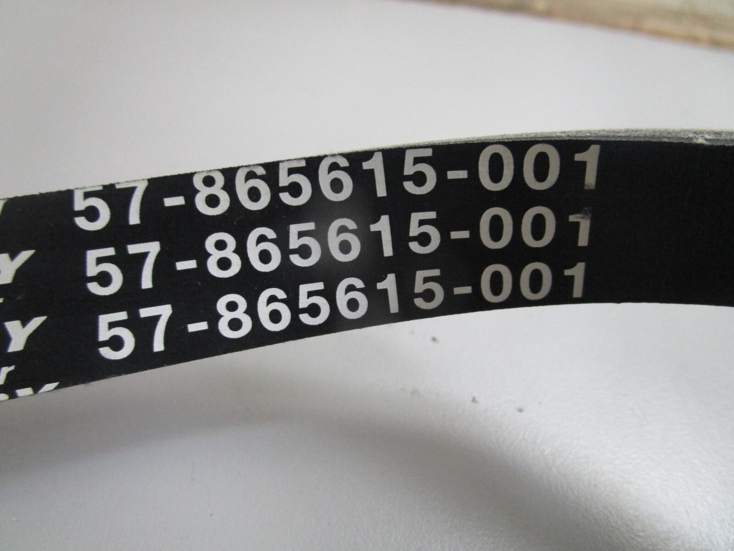 *NEW OEM* 0820 Mercury Quicksilver Serpentine Belt 57-865615Q01