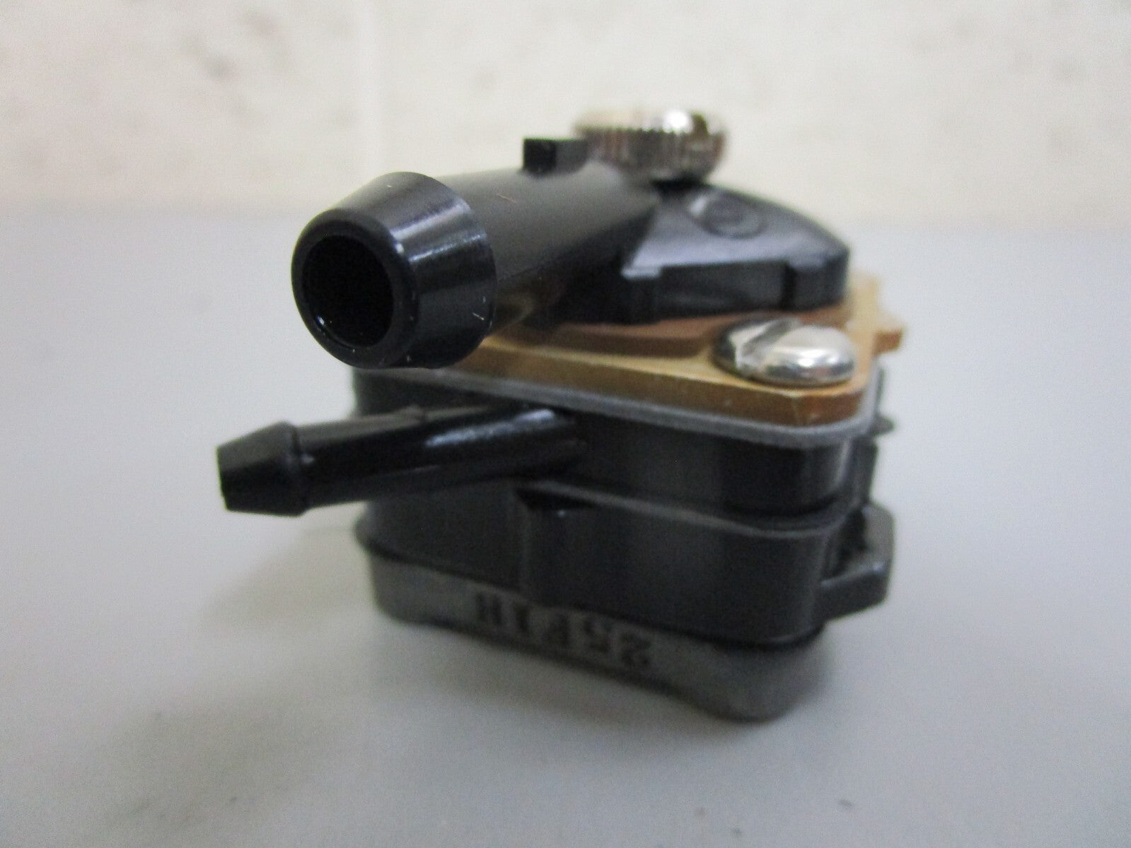 *NEW OEM* 0820 OMC Johnson Evinrude Fuel Pump Ay 397727 0397727