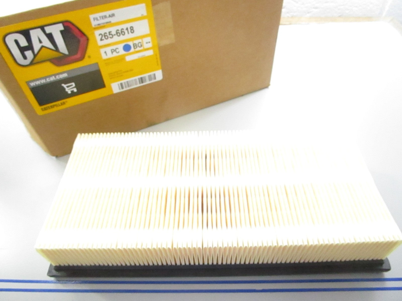 *NEW OEM* 0810 CAT Air Filter 265-6618