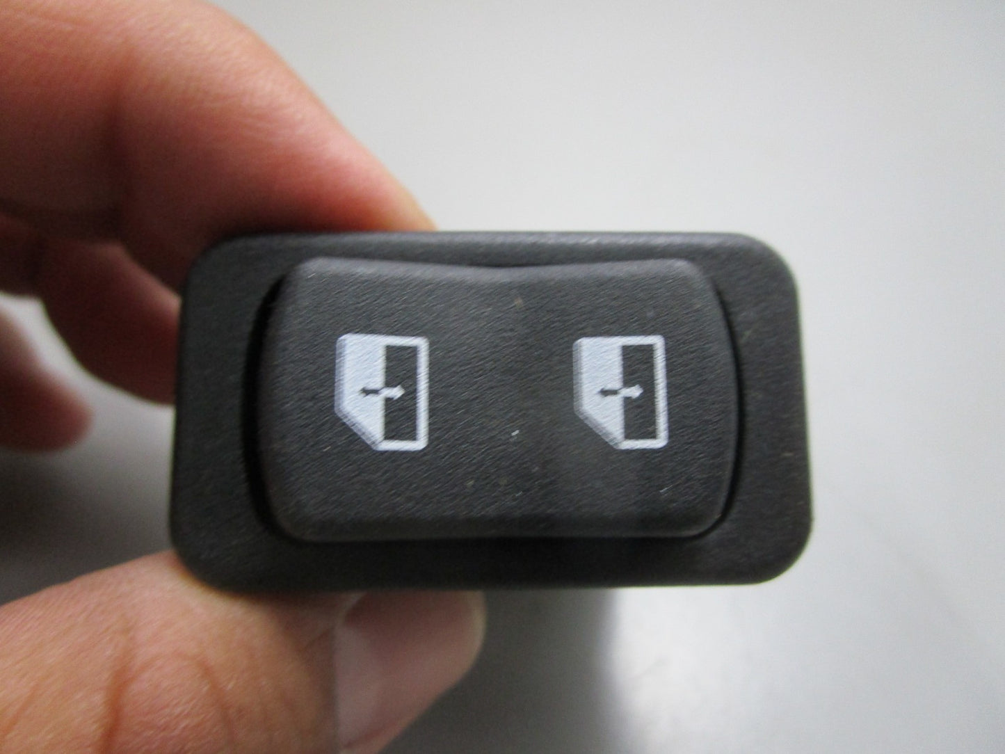 *NEW OEM* 0820 CAT 12AMP Window Regulator Switch 378-5143