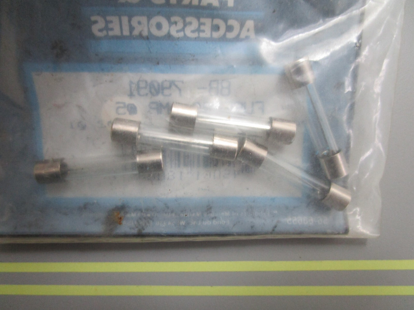 *NEW OEM* (LOT OF 5) 0810 Mercury Quicksilver 20 AMP Fuse 88-79091
