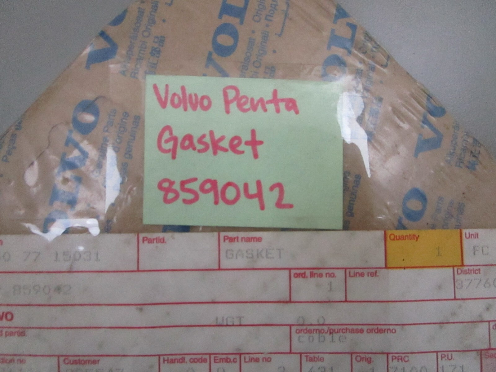 *NEW OEM* 0810 Volvo Penta Gasket 859042