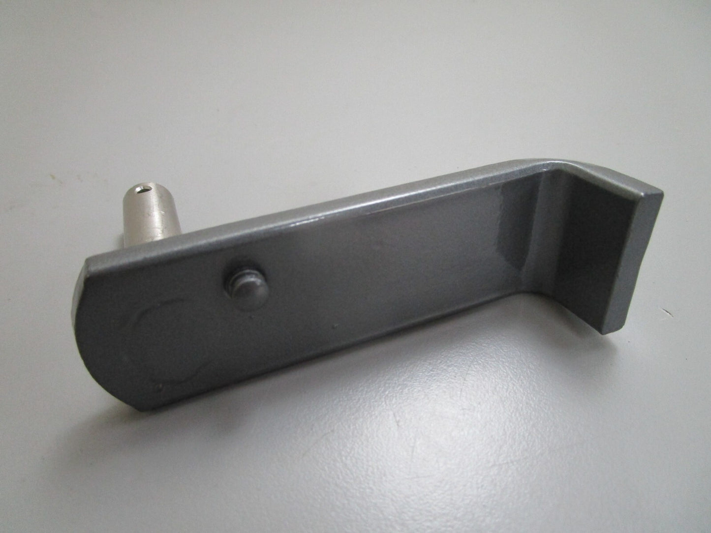 *NEW OEM* 0820 Mercury Quicksilver Tilt Lock Lever 19618A2