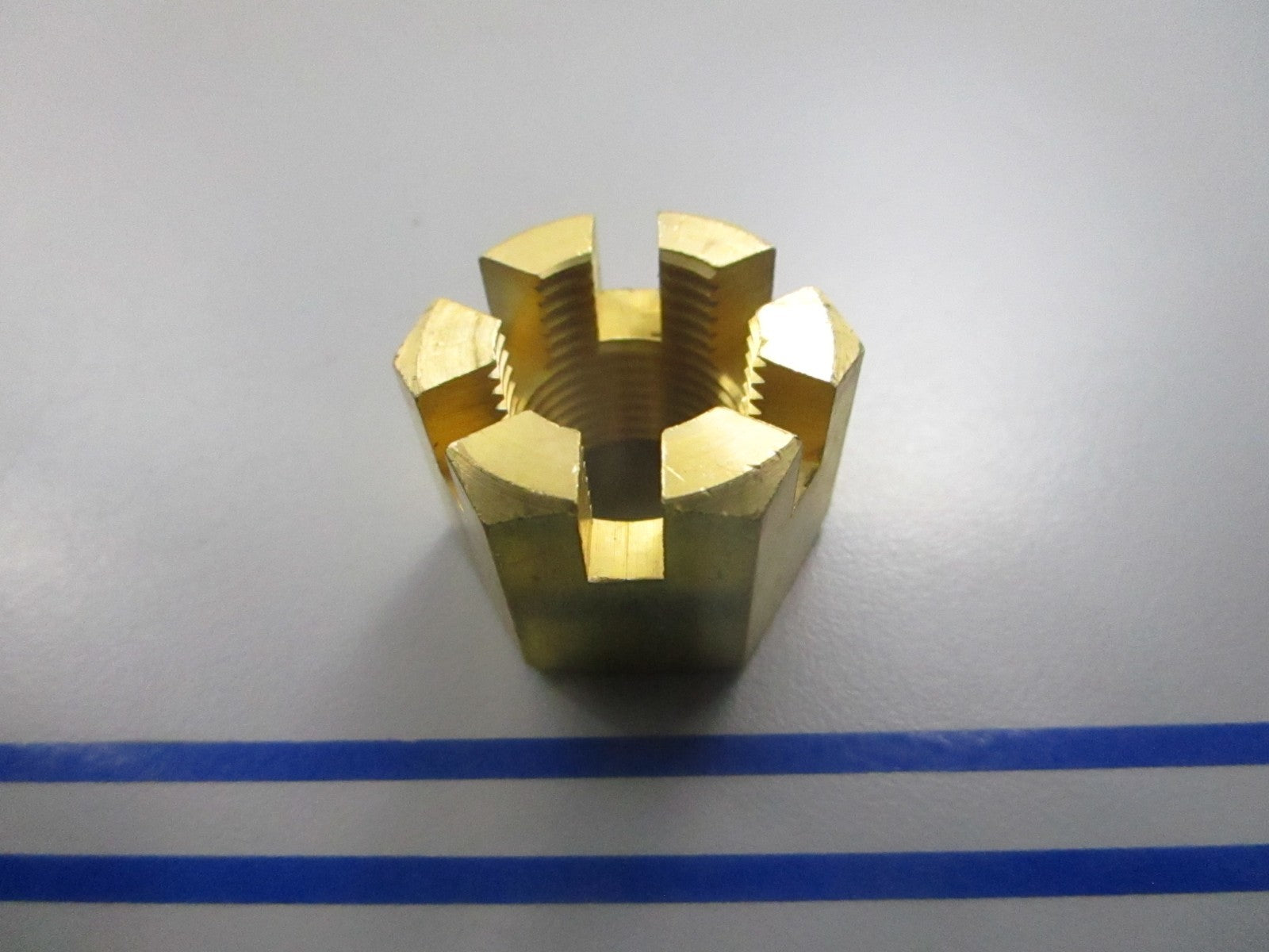 NEW OEM 09141-18005 Suzuki Propeller Nut 0810