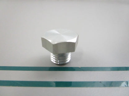 NEW OEM 6E5-43829-00-00 Yamaha Plug 0810