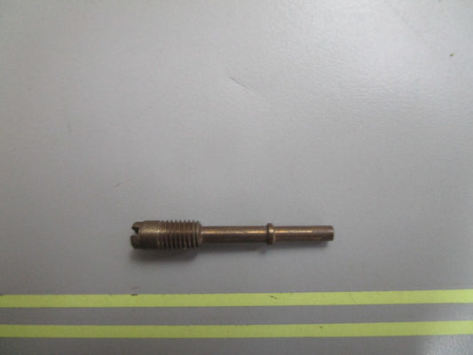 *NEW OEM* 0810 OMC Johnson Evinrude Nozzle 303447 0303447