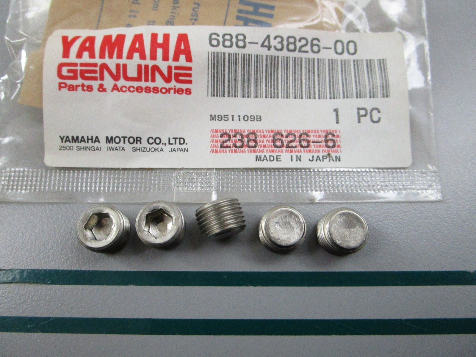 NEW OEM (LOT OF 5) 688-43826-00-00 Yamaha Taper Screw Plug 0810