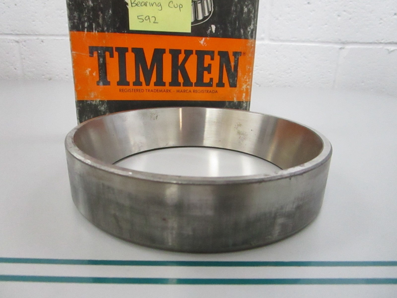 NEW 592 Timken Bearing Cup 0810