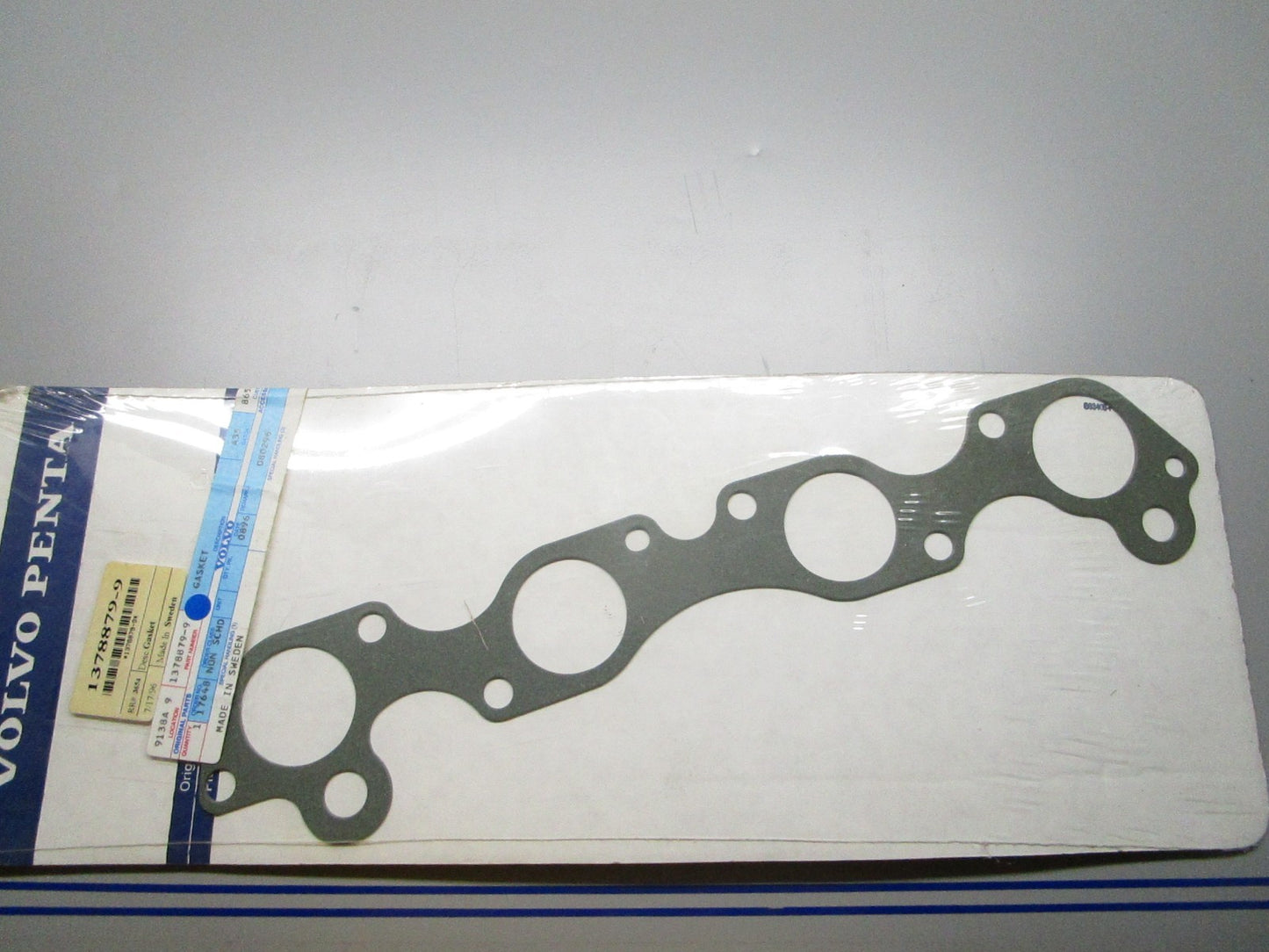 *NEW OEM* 0810 Volvo Penta Gasket 1378879-9