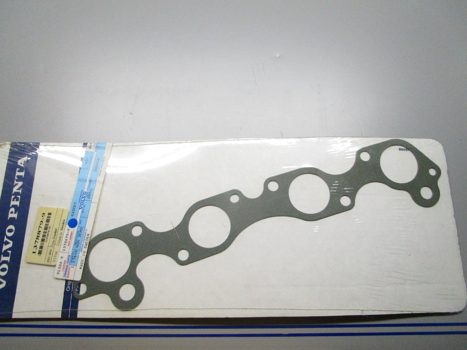 *NEW OEM* 0810 Volvo Penta Gasket 1378879-9
