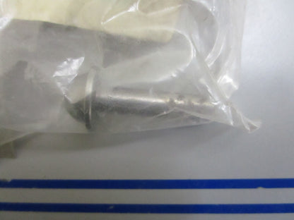 *NEW OEM* 0810 Volvo Penta Valve Cone 471085