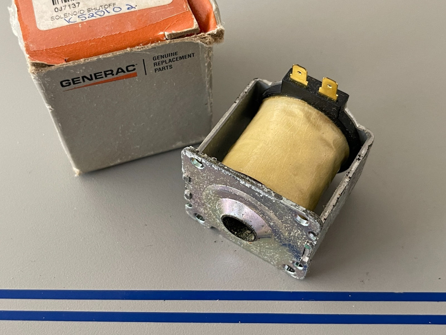 *NEW OEM* 0720 Generac Solenoid Shut Off 0J7137