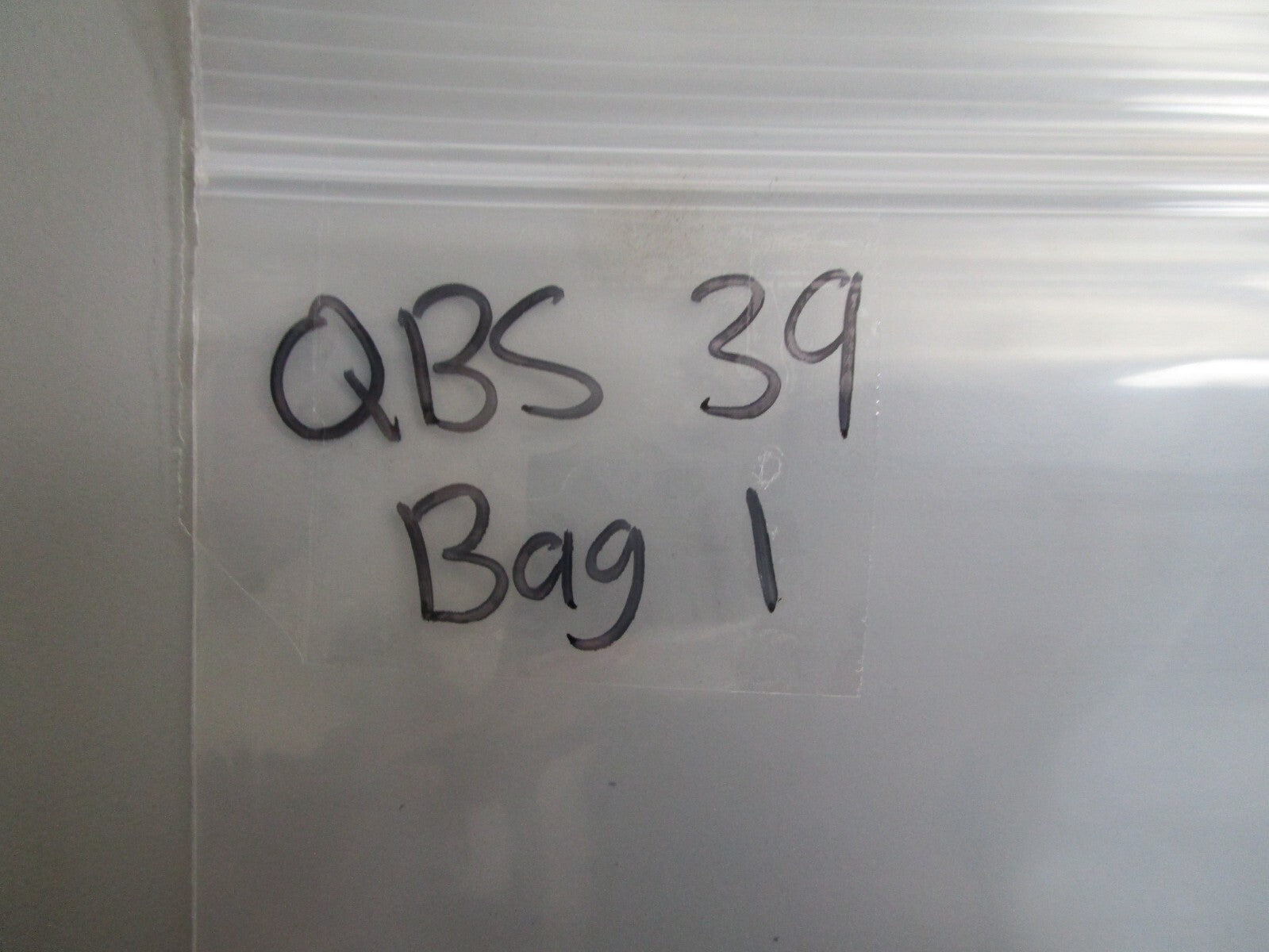 *NEW OEM* 0810 Volvo Penta Cross Piece 831009