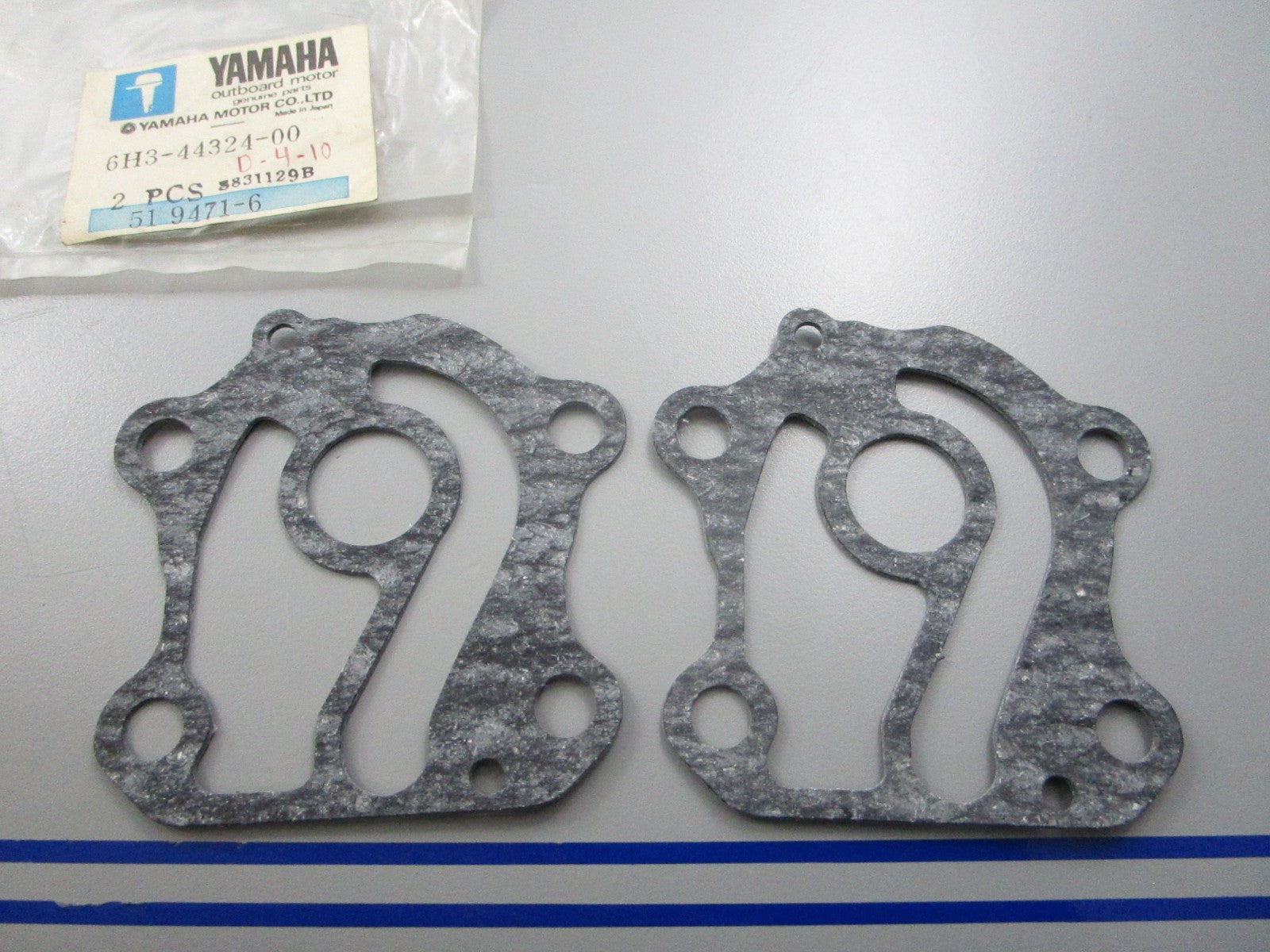 *NEW OEM* (LOT OF 2) 0810 Yamaha Body Gasket 6H3-44324-00-00