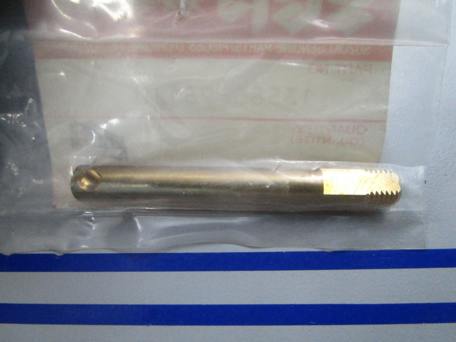 NEW OEM Suzuki 13586-98410 Choke Shaft 0810