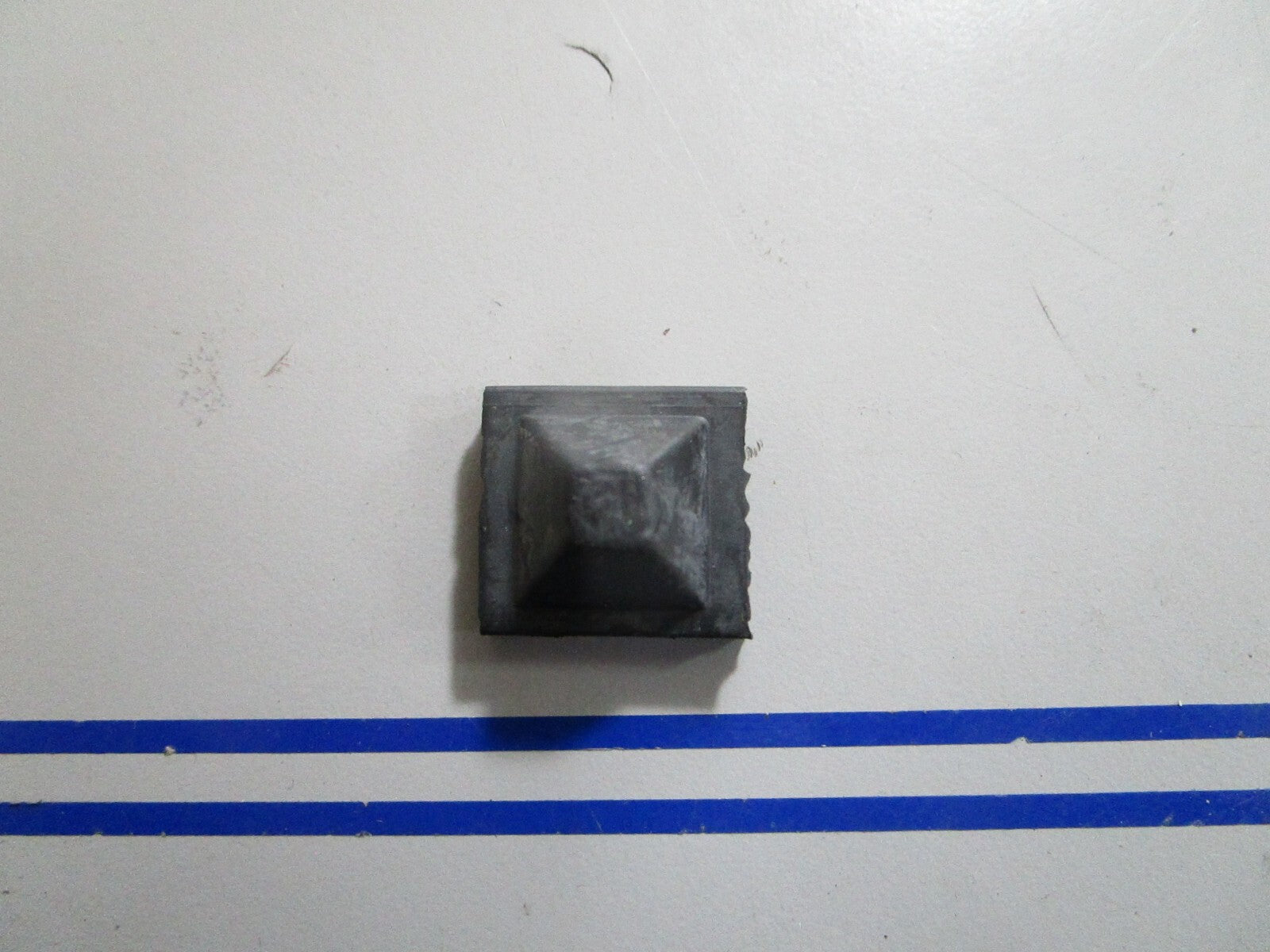 *NEW OEM* 0810 Volvo Penta Protecting Casing 1542408