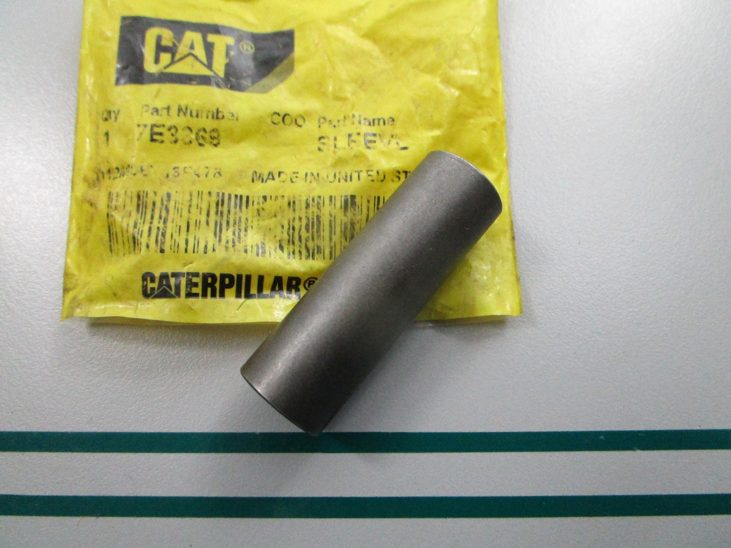 NEW OEM 7E-3369 CAT Sleeve 0810