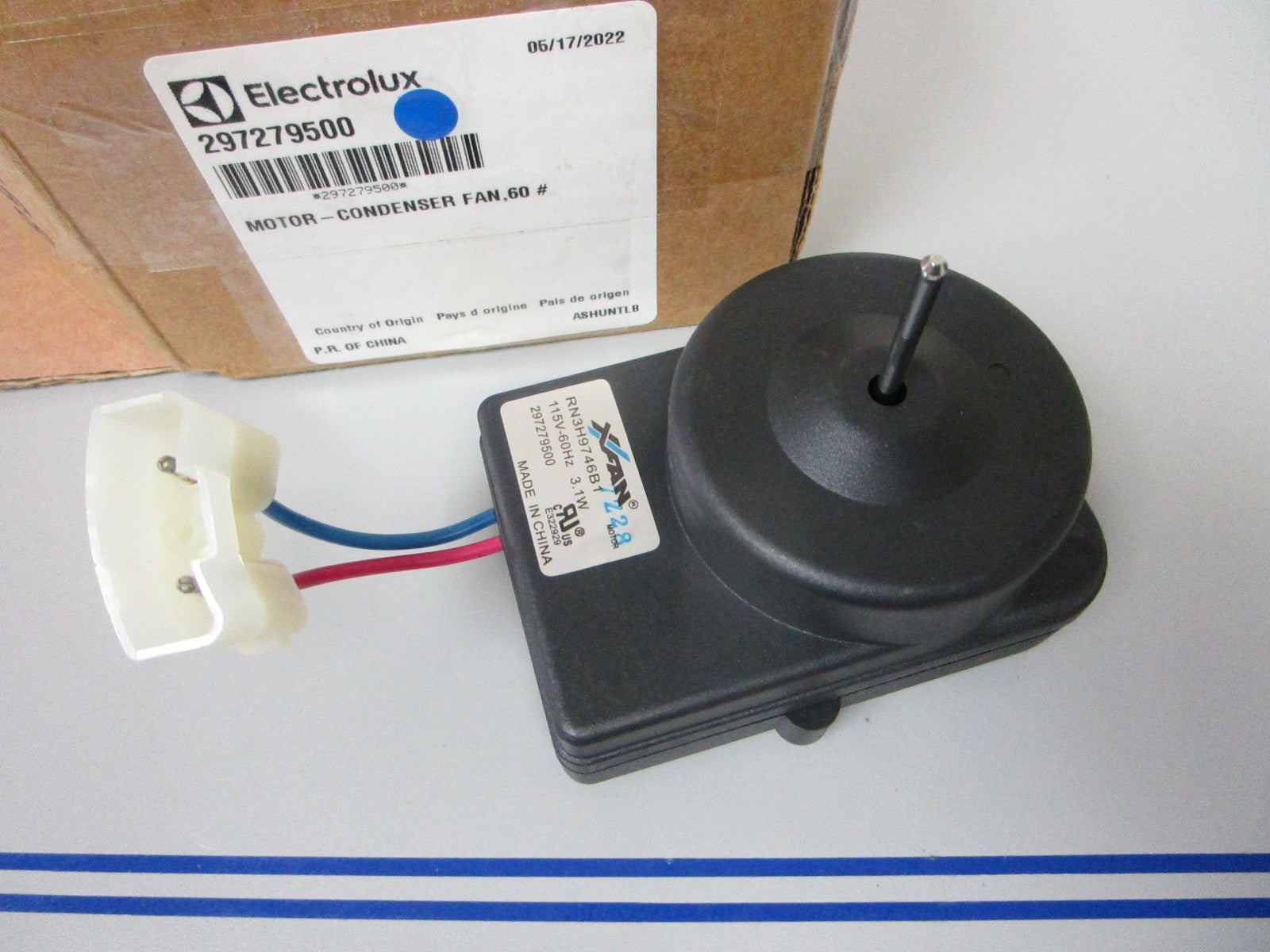 *NEW OEM* 0720 Electrolux Condenser Fan Motor 297279500