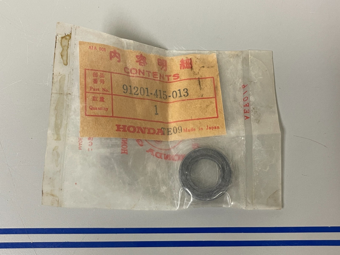 *NEW OEM* 0810 Honda Oil Seal 91201-415-013