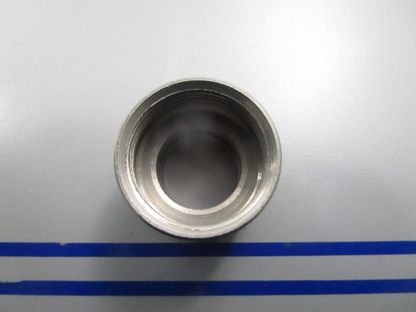 *NEW OEM* 0810 Volvo Penta Nut 853780