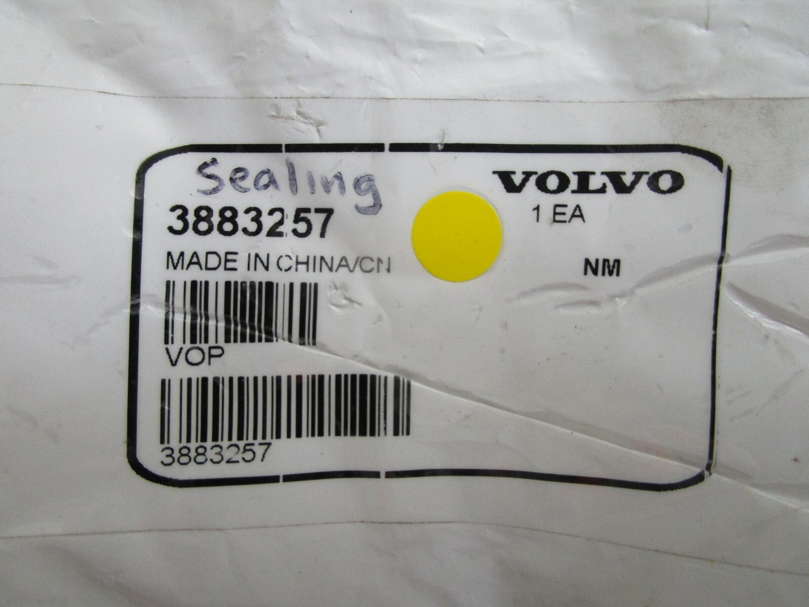 *NEW OEM* 0810 Volvo Penta Sealing 3883257