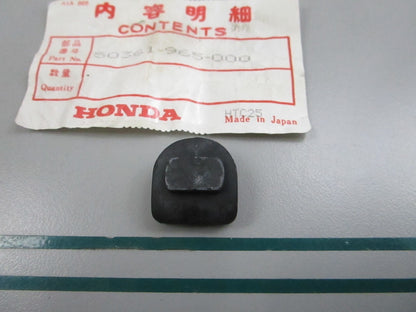 NEW OEM 50361-965-000 Honda Rubber 0810