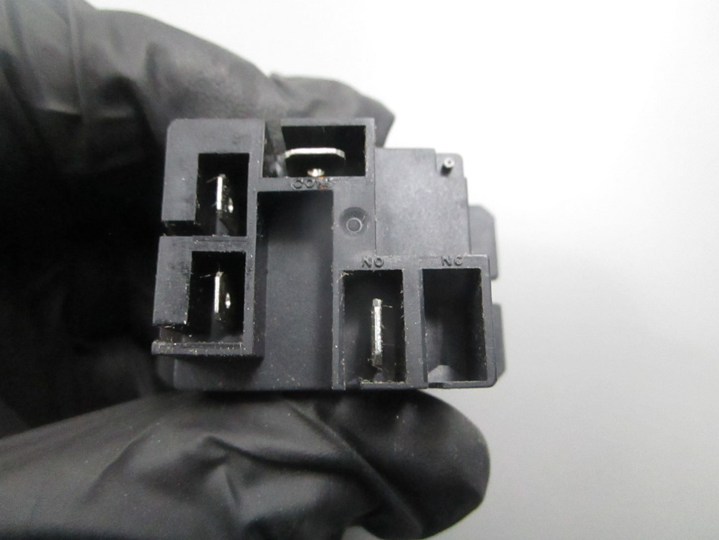 *NEW OEM* 0810 Generac 12V/30A Relay 0K2098